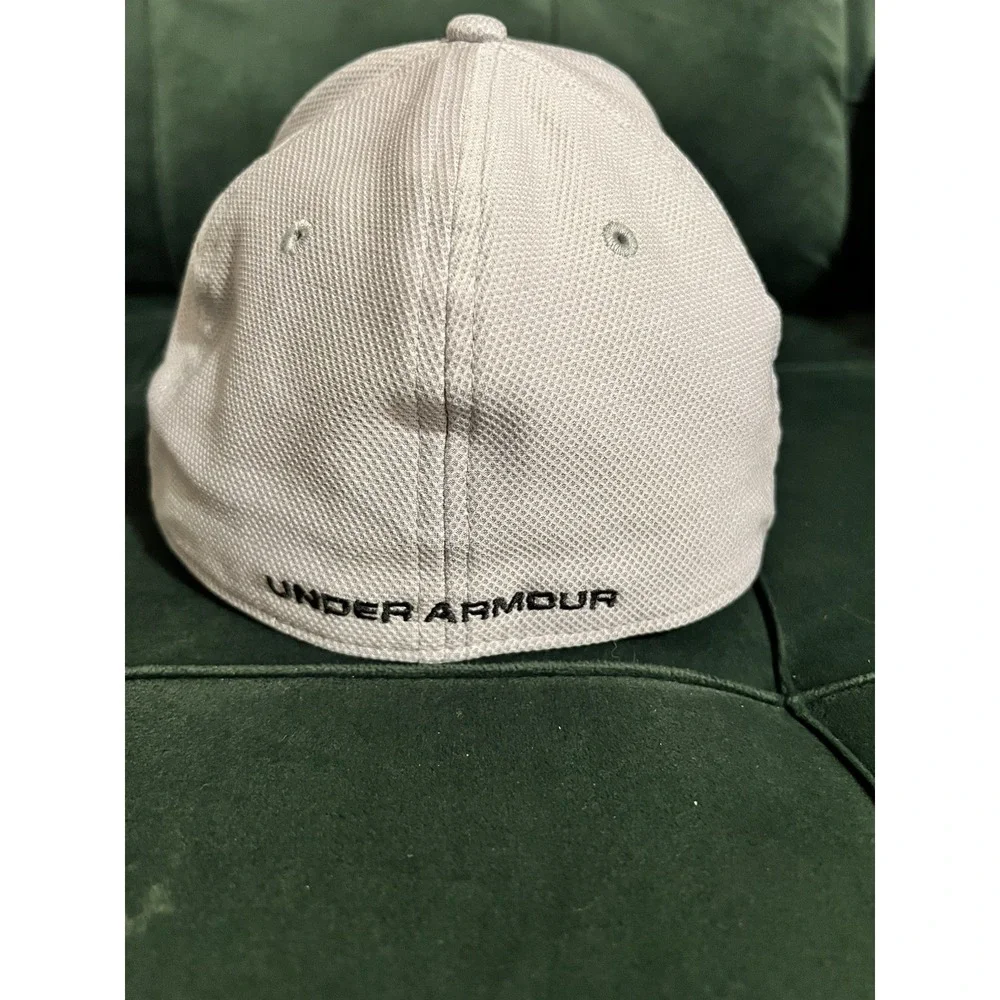 Under Armour Dad Hat Fitted UA Blitzing Embroidered Logo Solid Grey L/XL(h8)